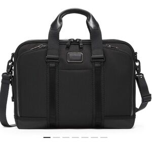 Alpha Bravo Advance Brief - TUMI